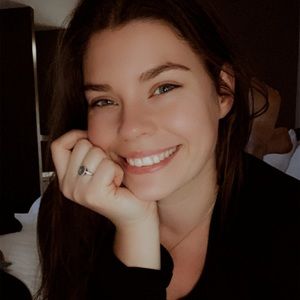 Meet your Posher, Carly